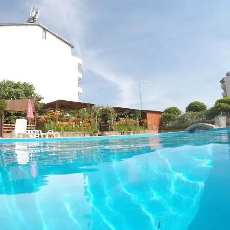 Alba Family Club Hotel