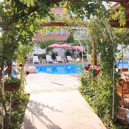 Alba Family Club Πριμόρσκο