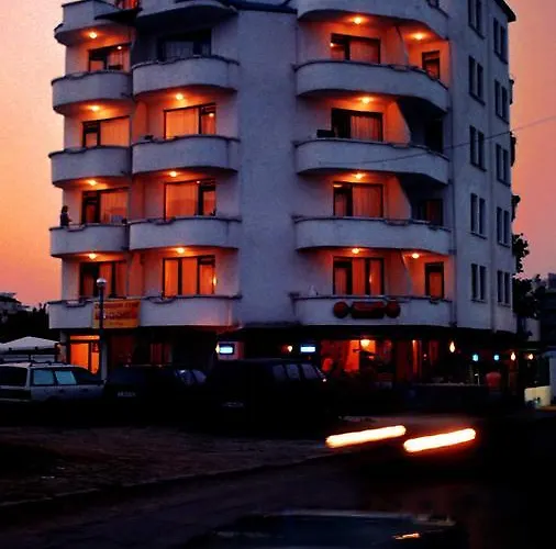 Hotel Alba Family Club 2*