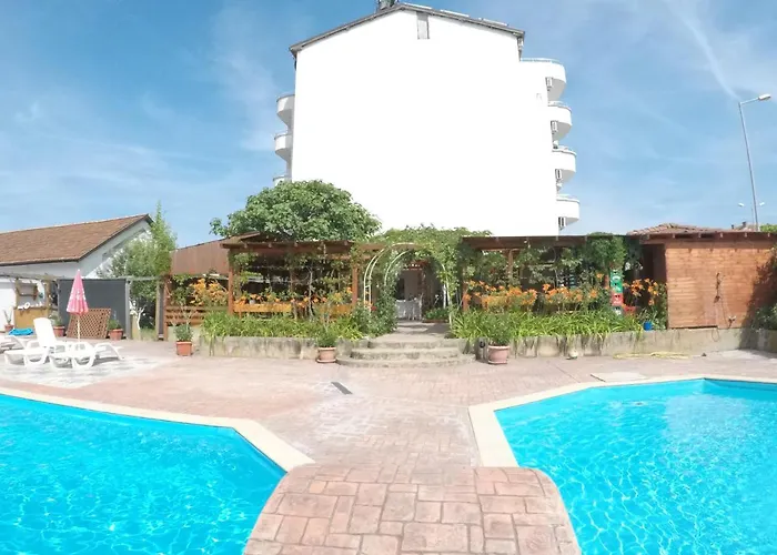 Alba Family Club Primorsko