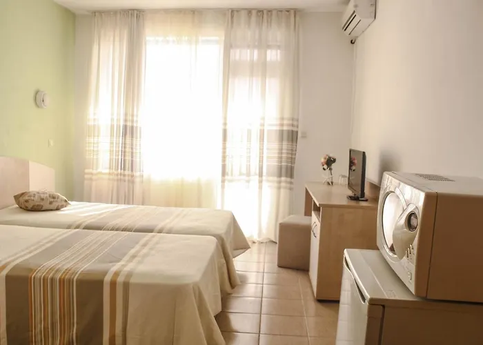 Hotel Alba Family Club 2*